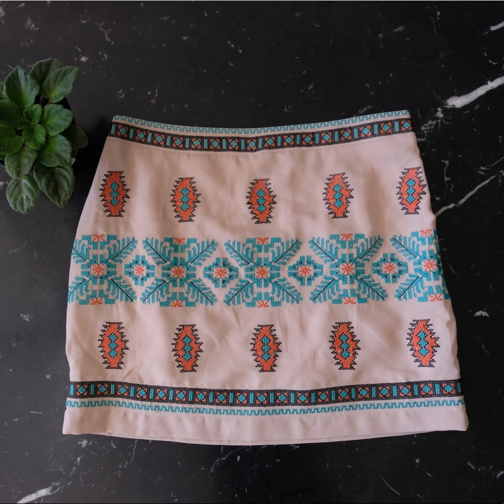 FINAL SALE New YA LOS ANGELES Skirt Size Small